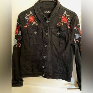 Earls  Embroidered Jean Jacket Size Large